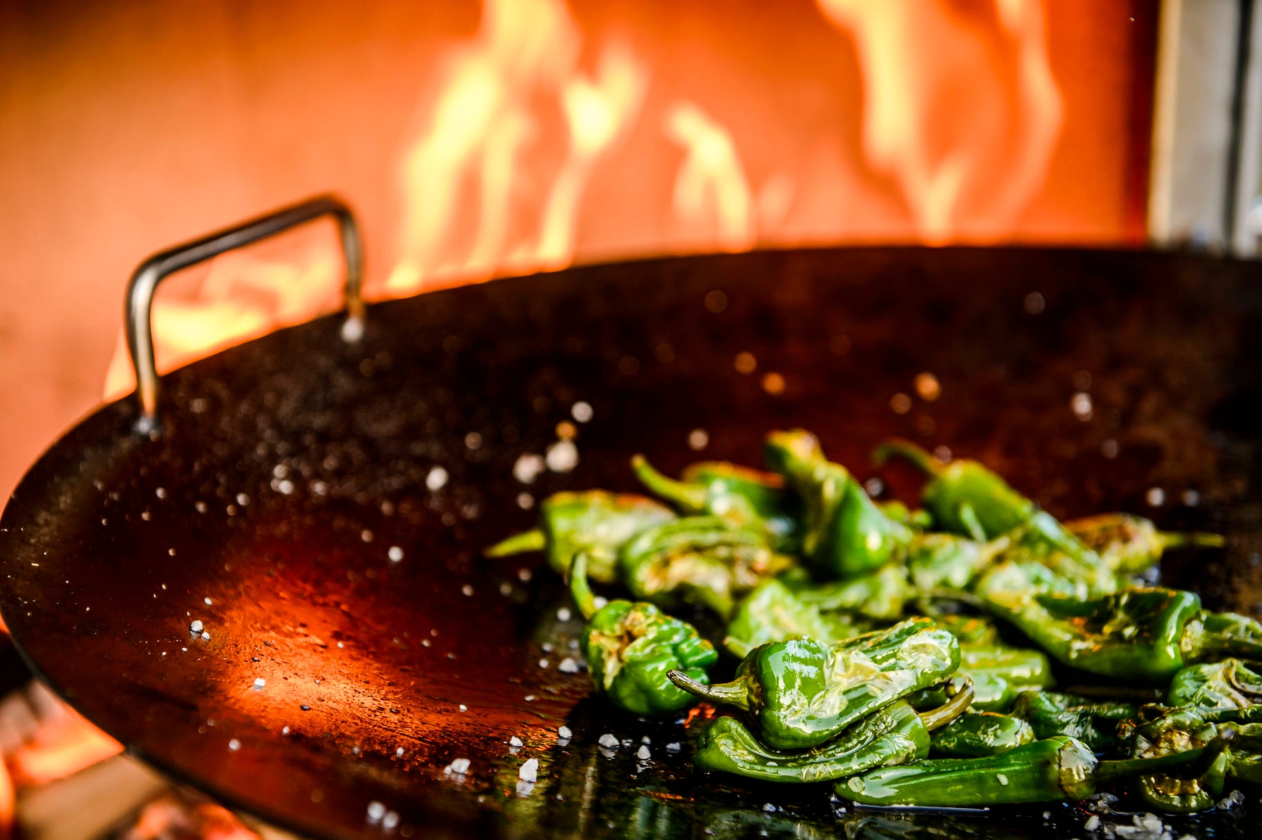 Wok für Terrassen-Grillkamin