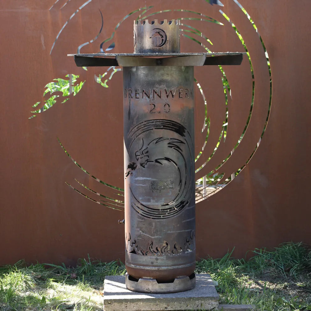 Handgefertigter Feuerkorb von Brennwerk 2.0 im Garten